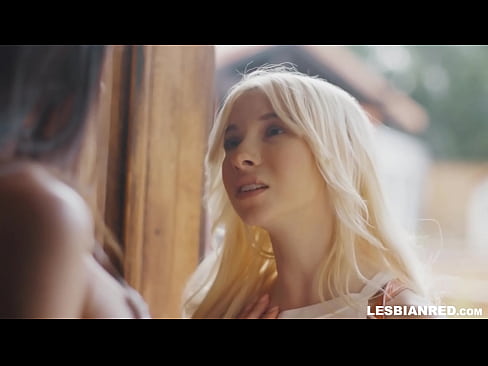 ❤️ A menina volta para casa alguns meses depois e acaba comendo a xoxota de sua madrasta Porno vk em nós pt-br.sexeey.ru ❤